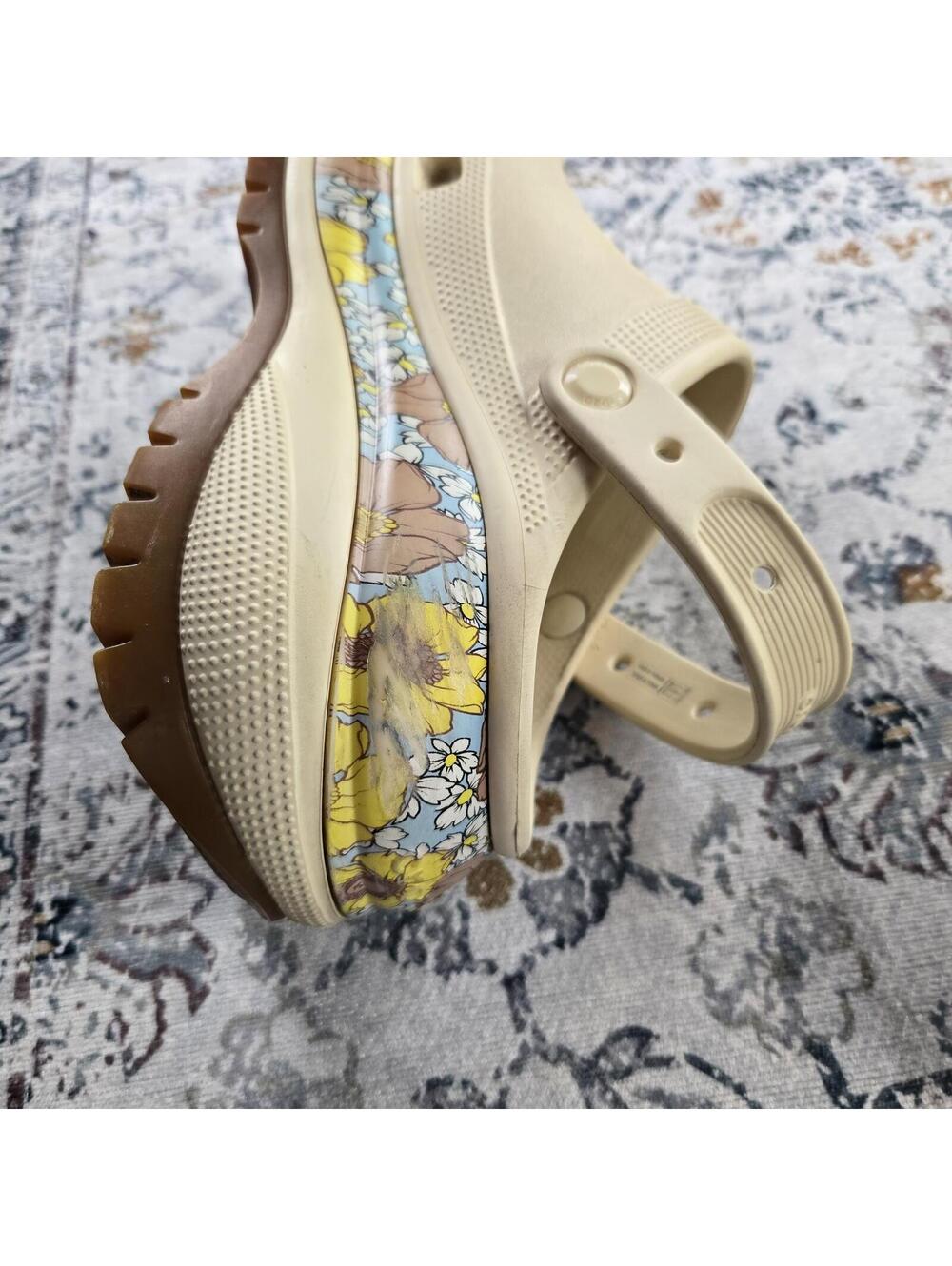 Crocs Mega Crush Clog Vanilla/Multi Retro Floral Colorway Women US 9 - Picture 6 of 15